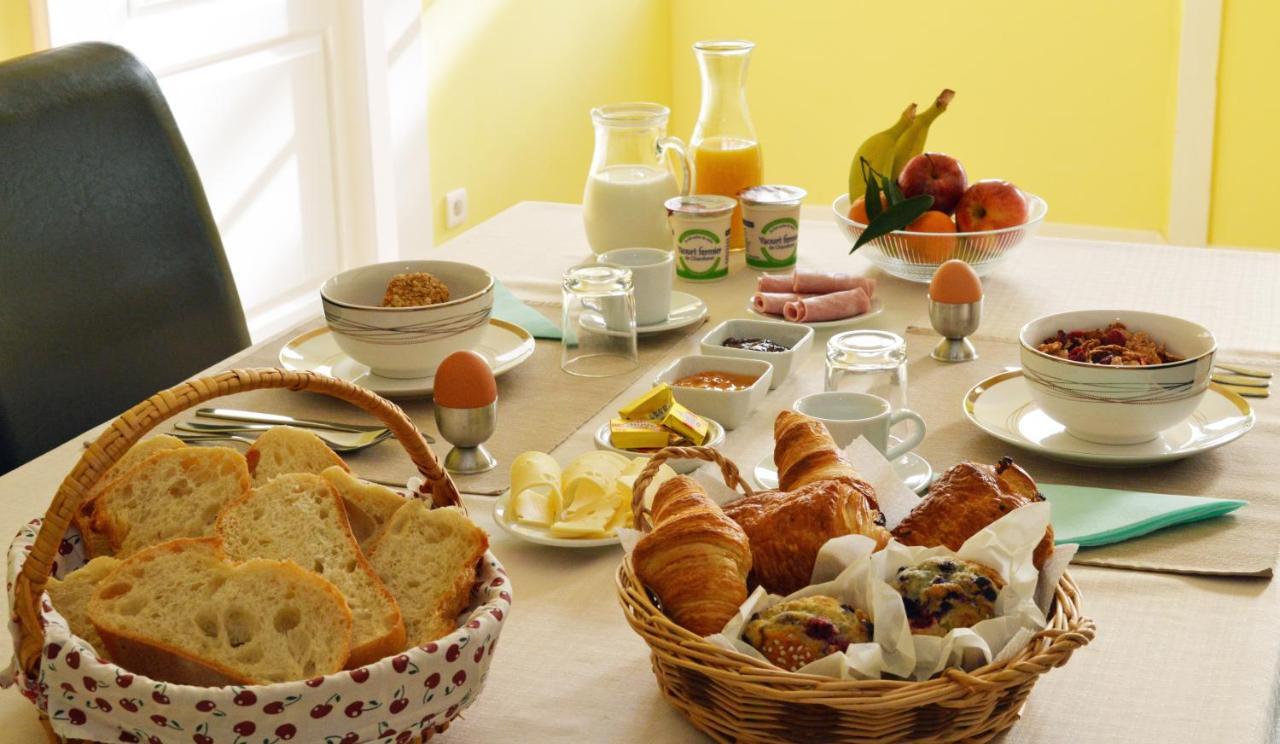 Sussac Champ De Foire B&B 외부 사진